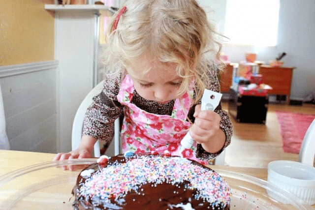 Decorate a Cake