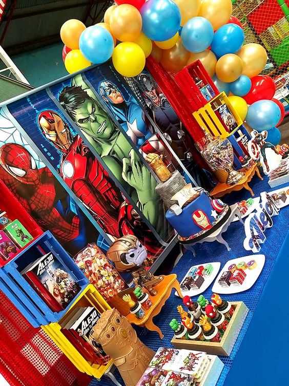 Extravaganza SuperHero Party