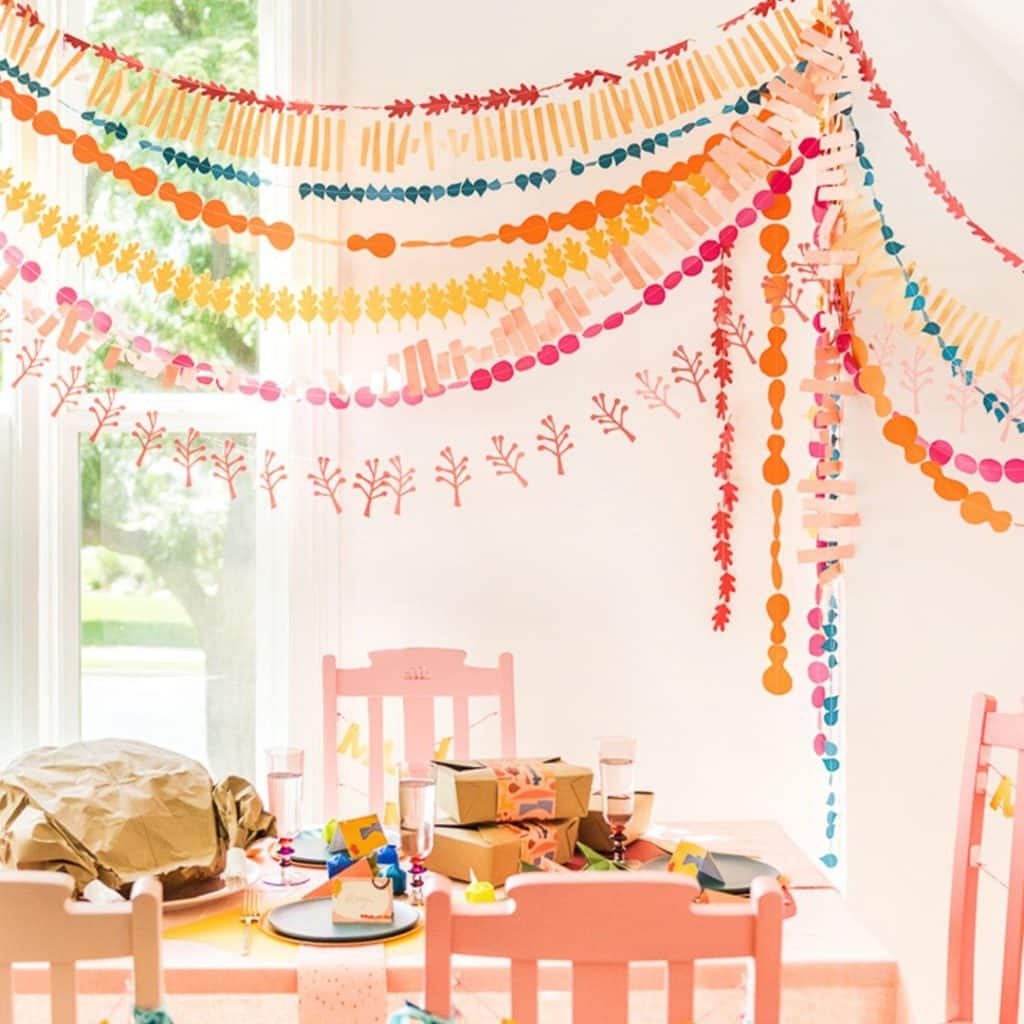 Pretty Garland Accents