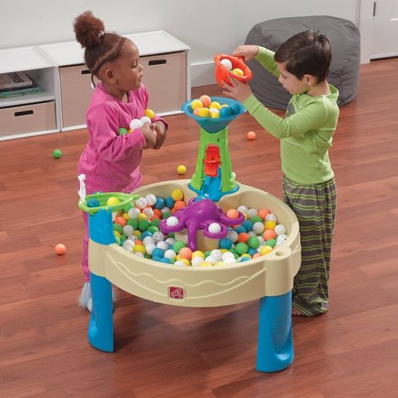 Step2 Wild Whirlpool Kids Water Table