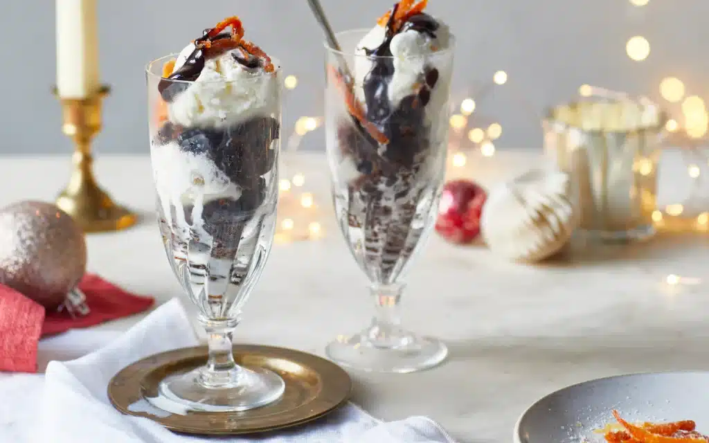 https://cdn.illustratedteacup.com/wp-content/uploads/2023/10/Ice-Cream-Christmas-.png-1024x640.webp