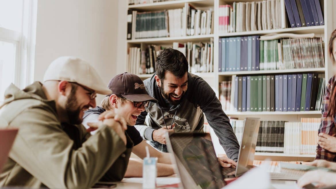 5 Strategies for Building a Strong Academic Network in College