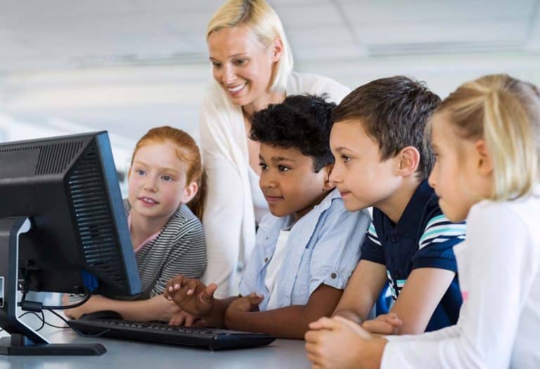 What are the uses of computer for kids?