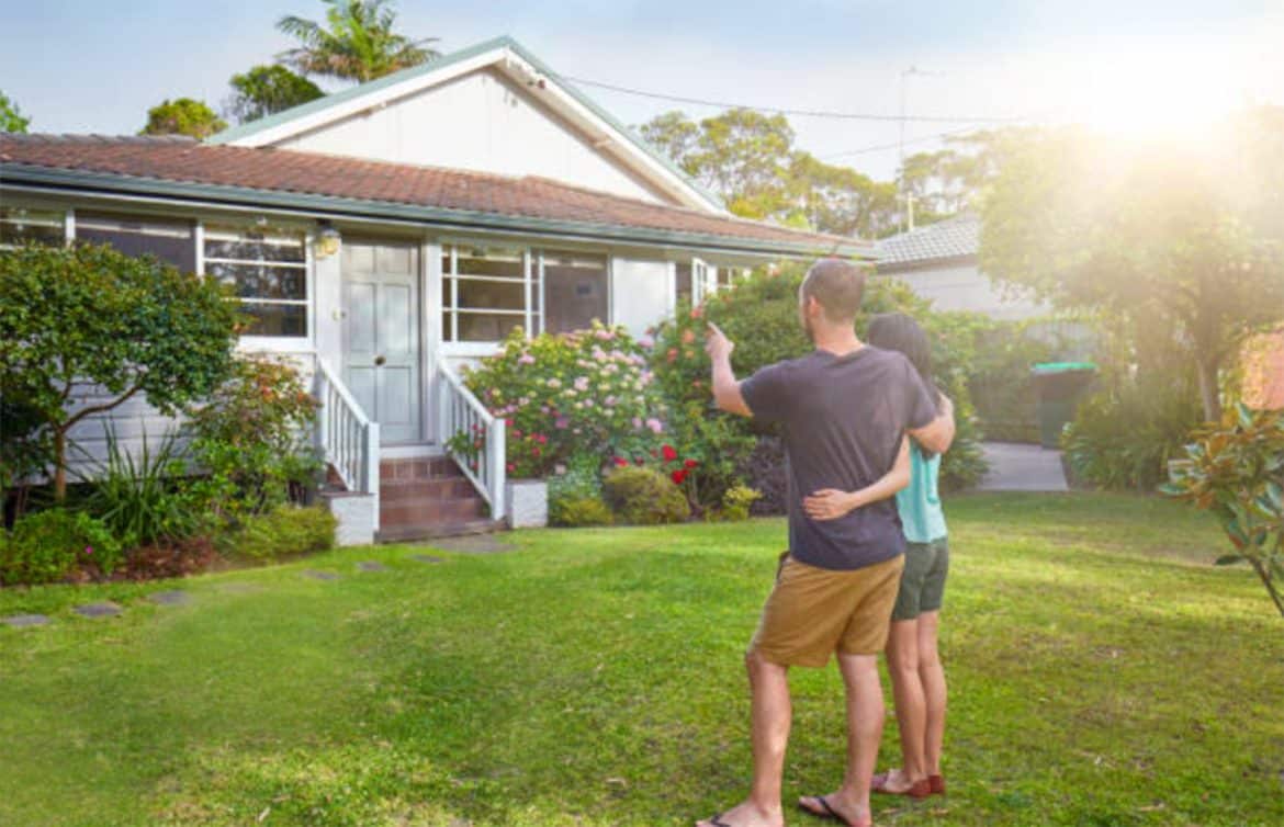 The Benefits of Choosing a Rental Apartment Over Buying a Home
