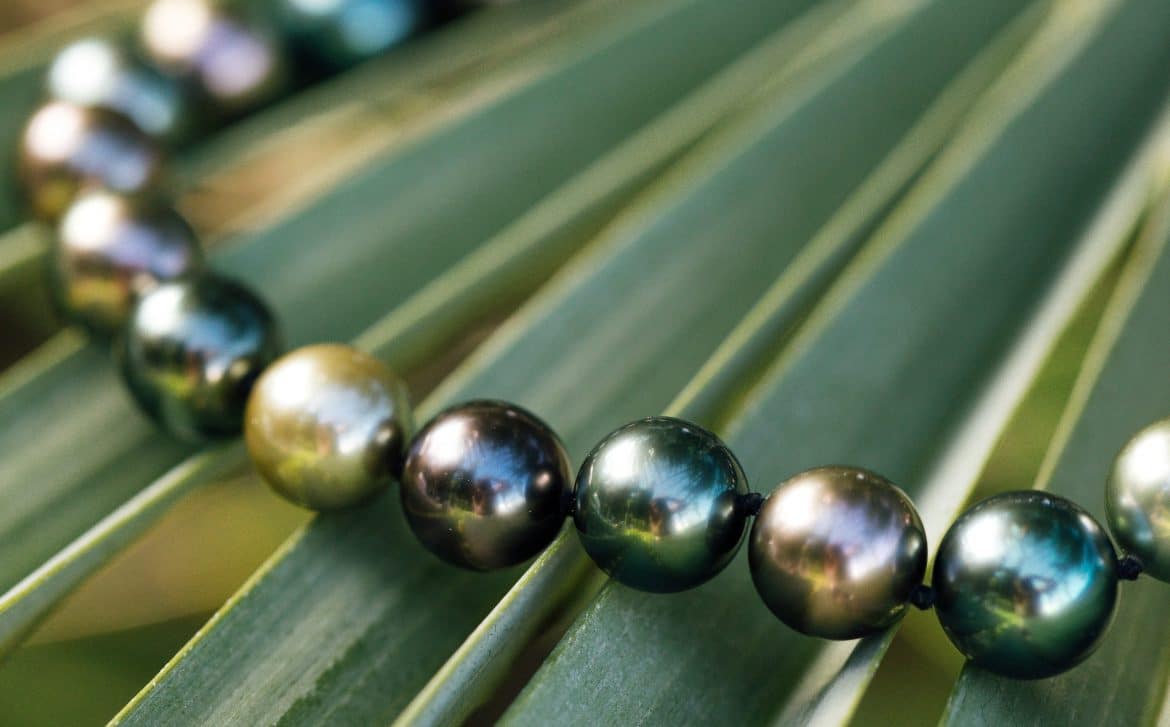 A Guide to Pearl Sizes and What They Say About You in Identifying Your Ideal Fit