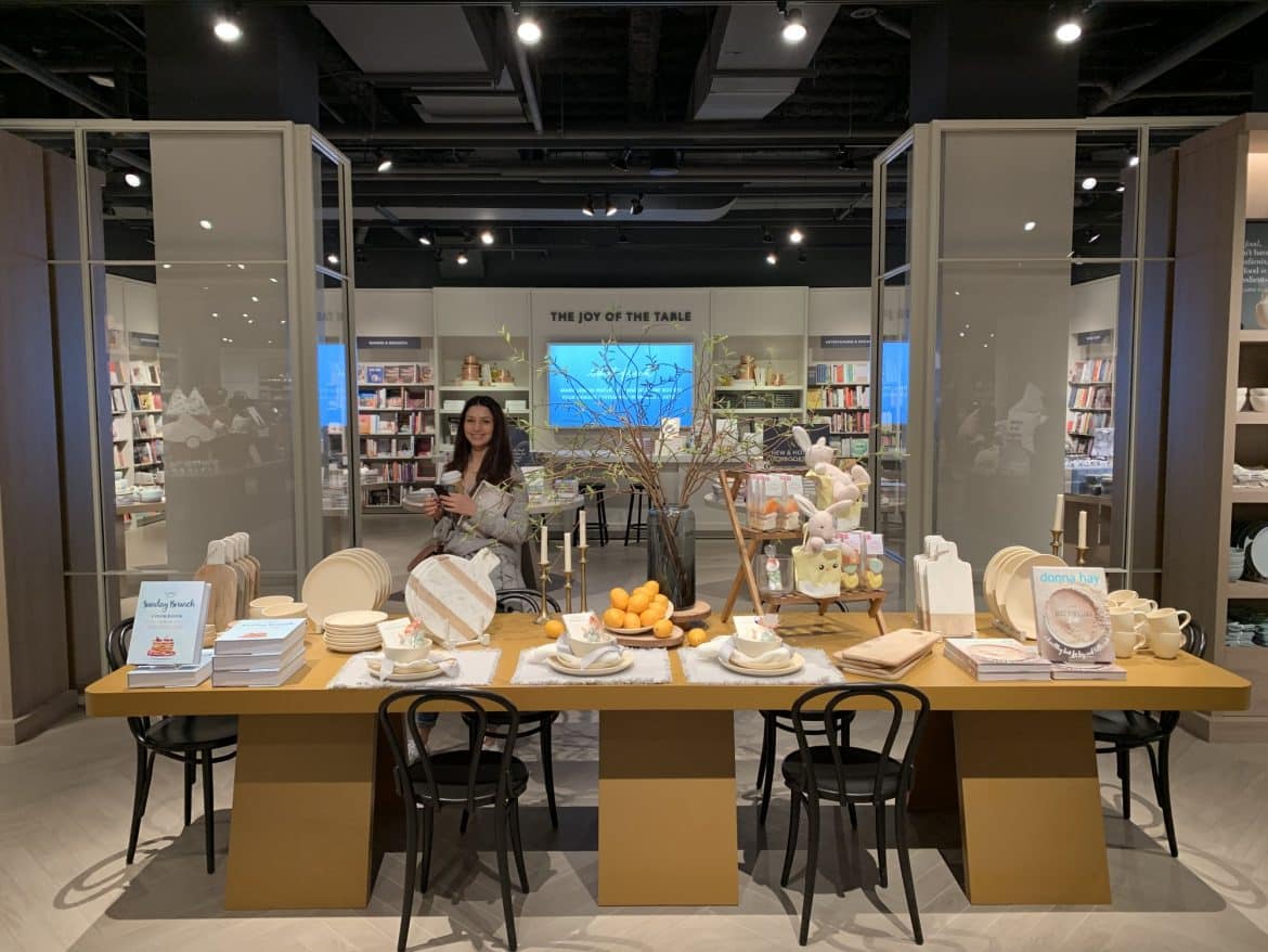 Creating Destinations: The Role of Entertainment and Dining in Retail Spaces