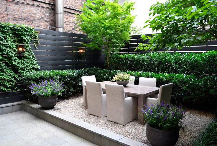 Create an Atmosphere With Landscaping