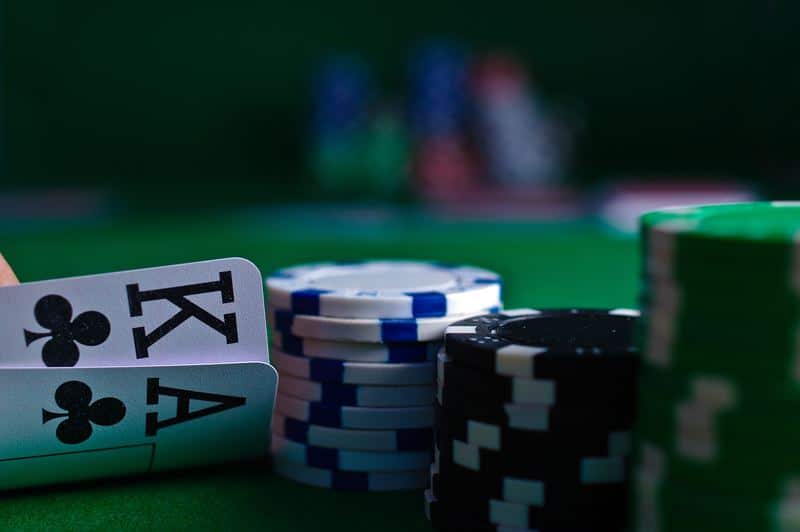 Understanding the Basics of Online Poker