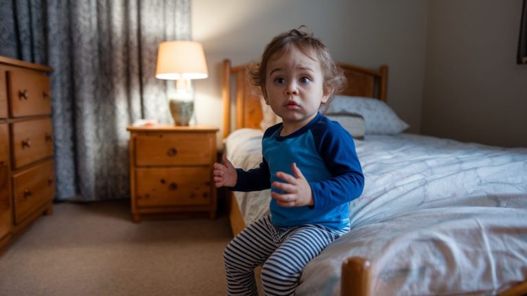 3 year old keeps getting out of bed in middle of night