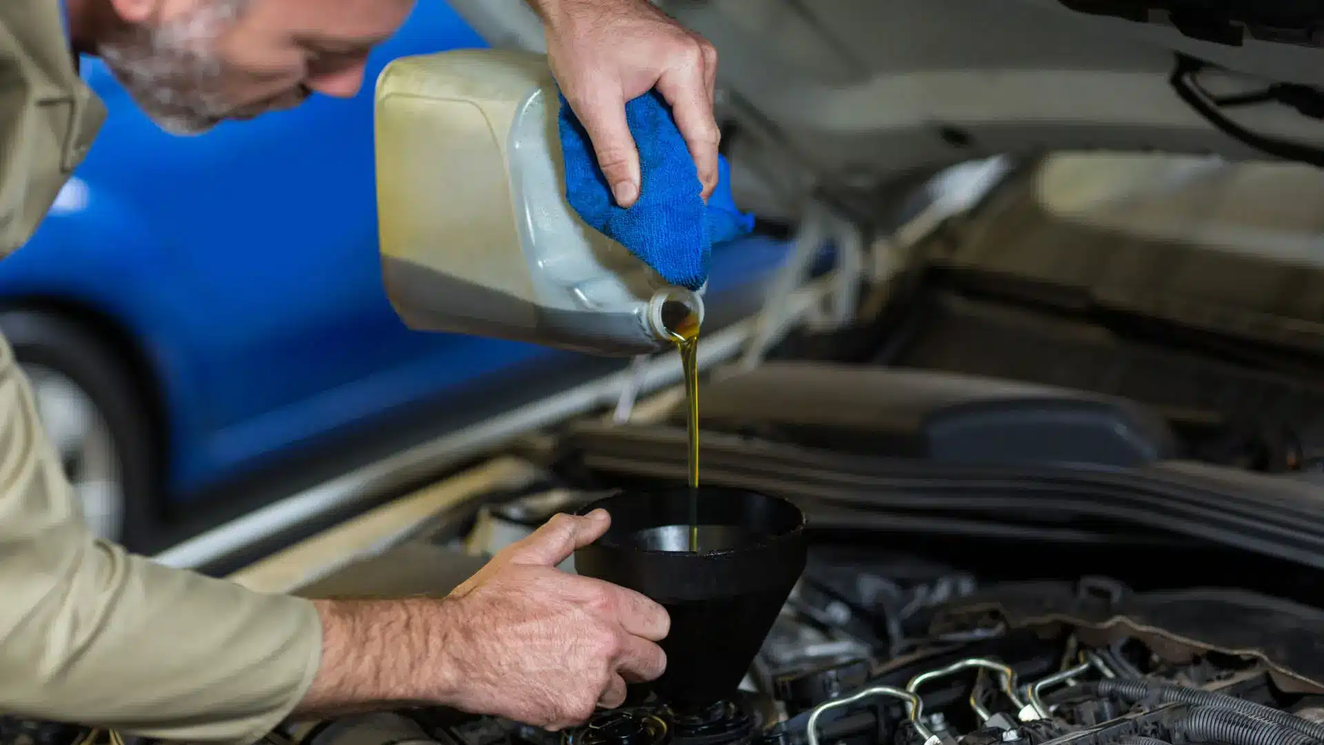 5W30 Engine Oil and Your Car's Lifespan