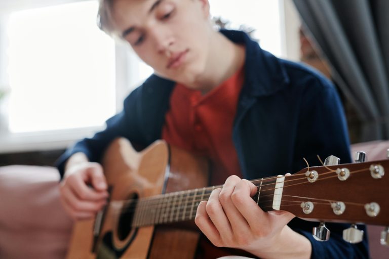 How to Pick Gifts That Strike the Right Chord With Music Lovers